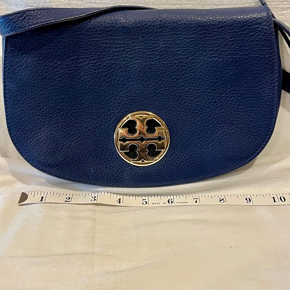 EUC Tory Burch Stunning Blue Shoulder/Crossbody Bag 
***GET IT QUICK ***!!! - Picture 3 of 11